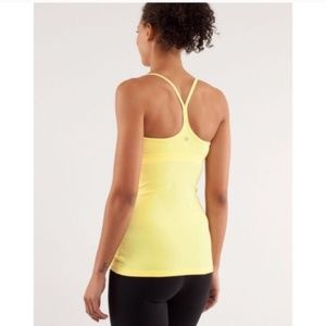♥️♥️LULULEMON POWER Y TANK♥️♥️